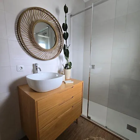 Lägenhet Fantastico T3 A 50 Metros Da *