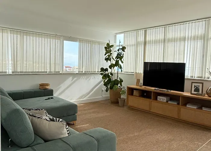 Fantástico T3 A 50 Metros Da Apartamento Ericeira