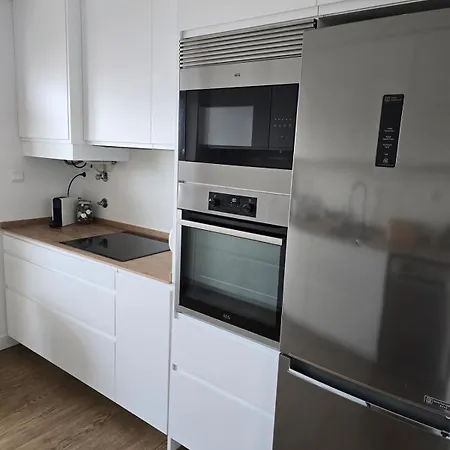 Fantastico T3 A 50 Metros Da *