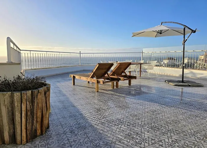 Fantastico T3 A 50 Metros Da エリセイラ